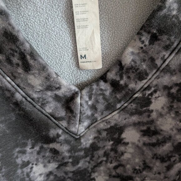 Fabletics Cozy Fleece V-Neck Sweatshirt Obsidian Tie Dye Size M Athleisure - Picture 8 of 13